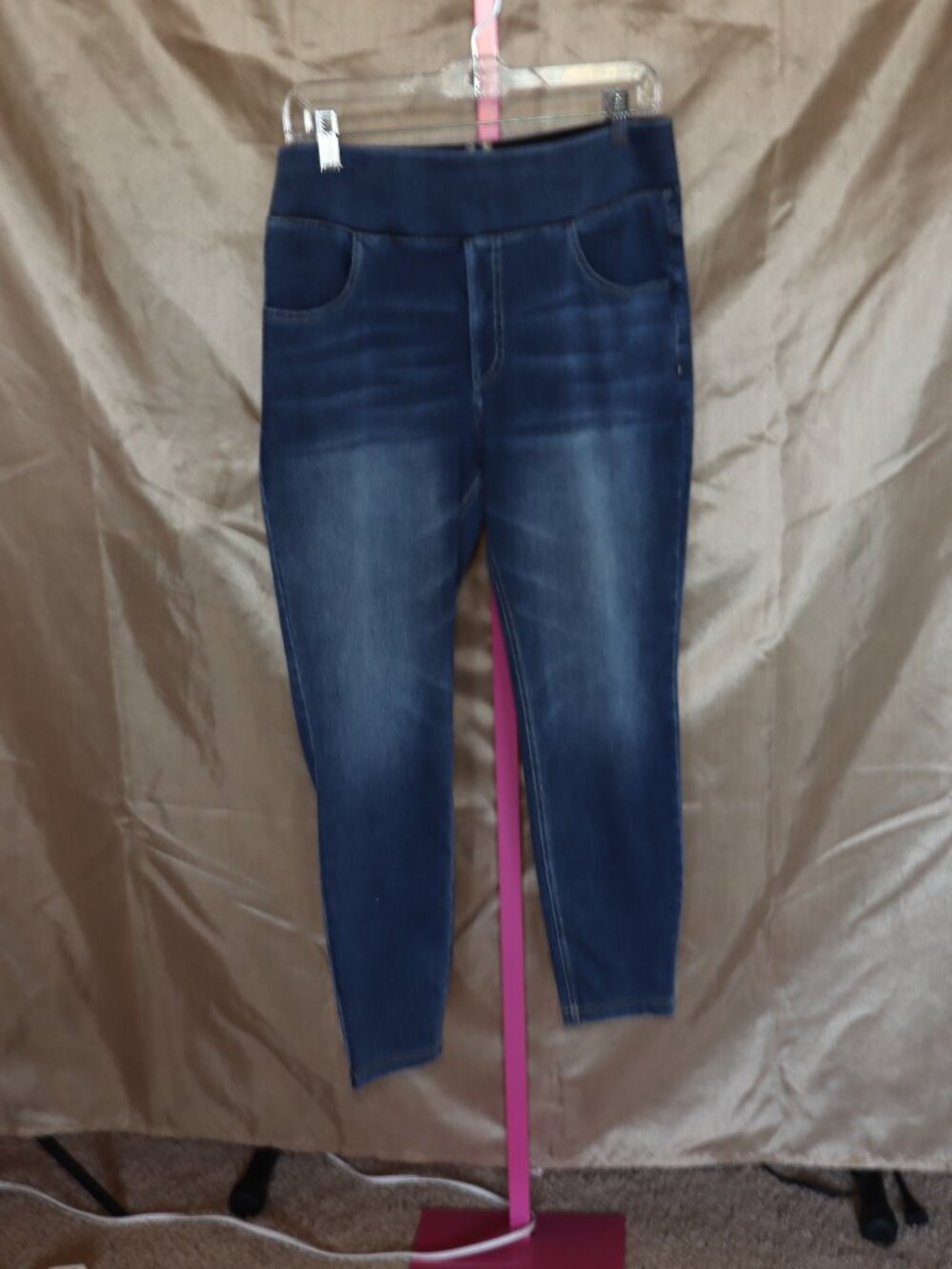 NWTs HALARA  High Waisted Denim Casual Skinny 7/8 Leggings with Pockets - Large - Picture 2 of 6